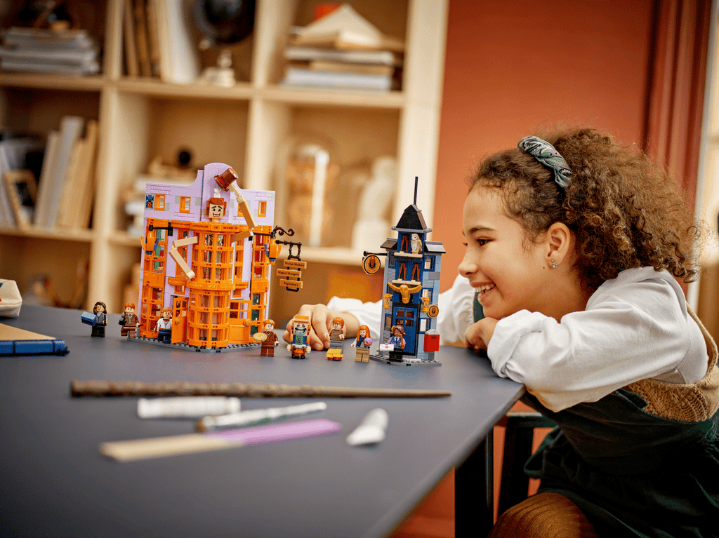 LEGO Harry Potter De Wegisweg: De Tovertweelings Topfopshop - 76422