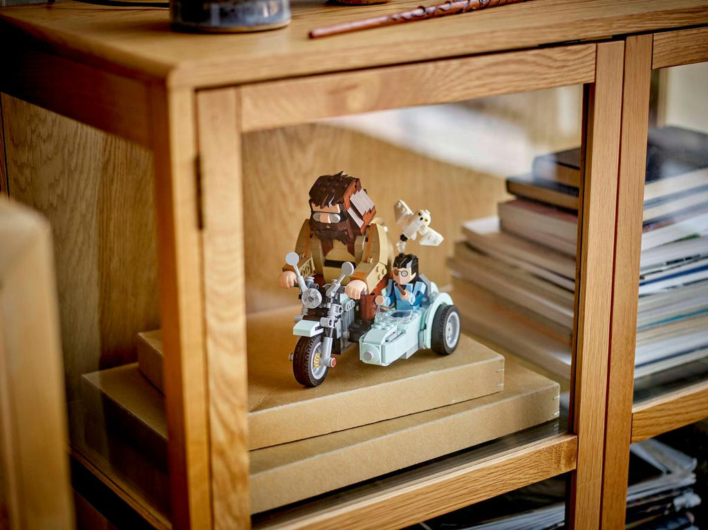 LEGO Harry Potter Hagrid en Harry's rit op de motor - 76443