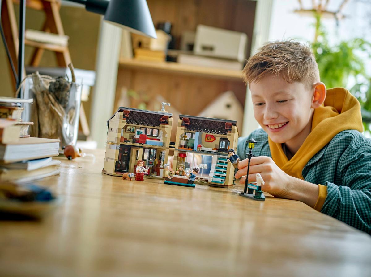 LEGO Harry Potter Ligusterlaan: bezoek van tante Margot - 76451