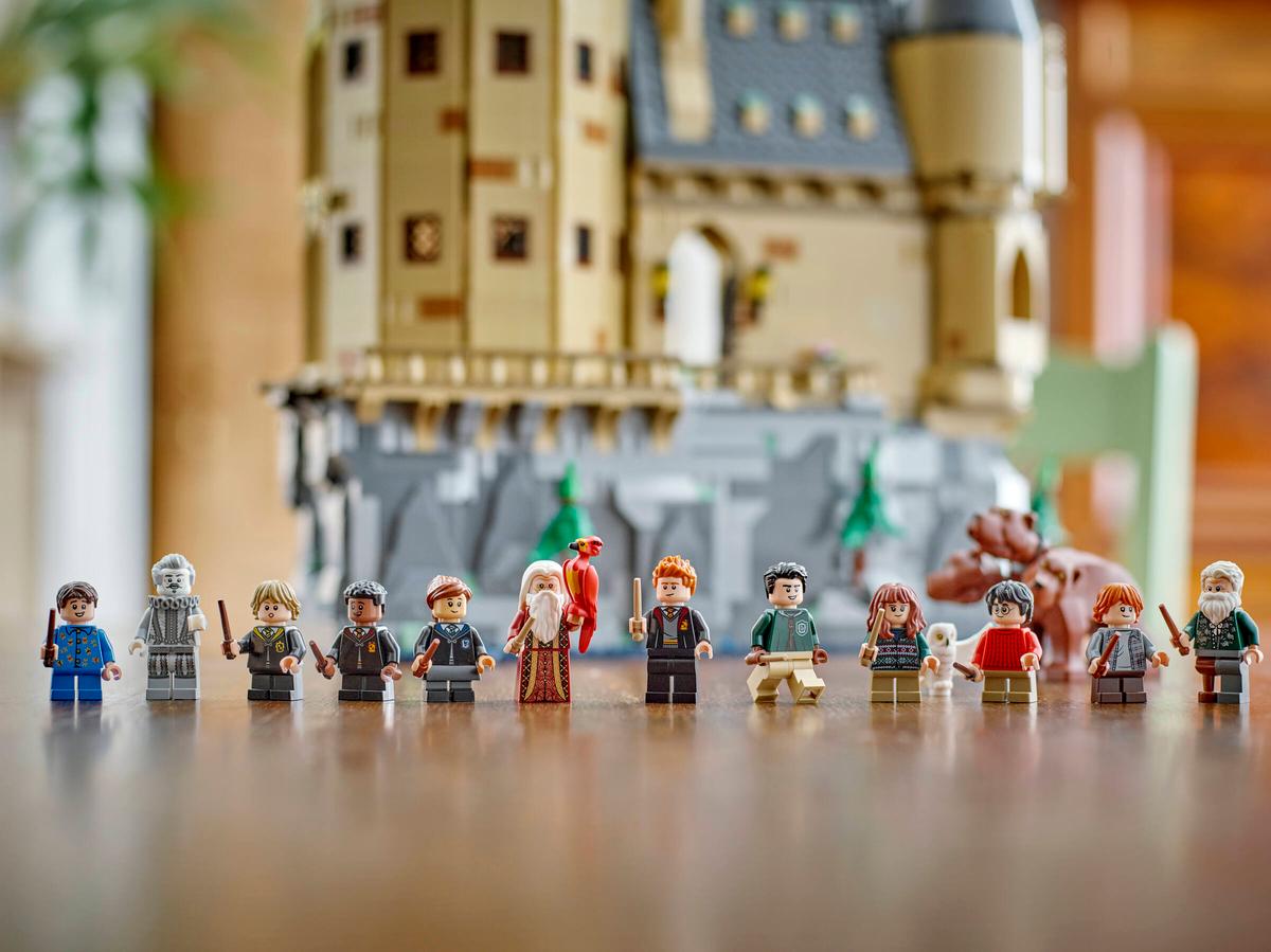 LEGO Harry Potter Kasteel Zweinstein: de Hoofdtoren - 76454