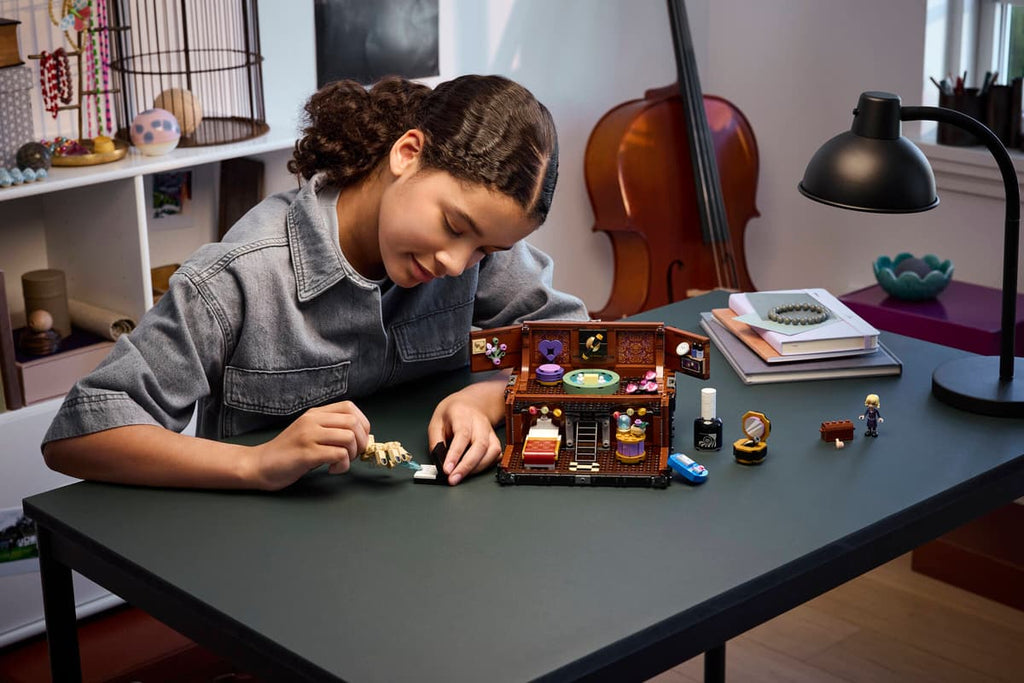 LEGO Wednesday Appartement van Thing - 76785