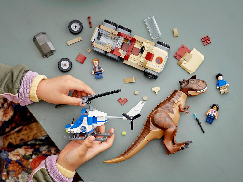 LEGO Jurassic World Achtervolging van Dinosaurus Carnotaurus - 76941