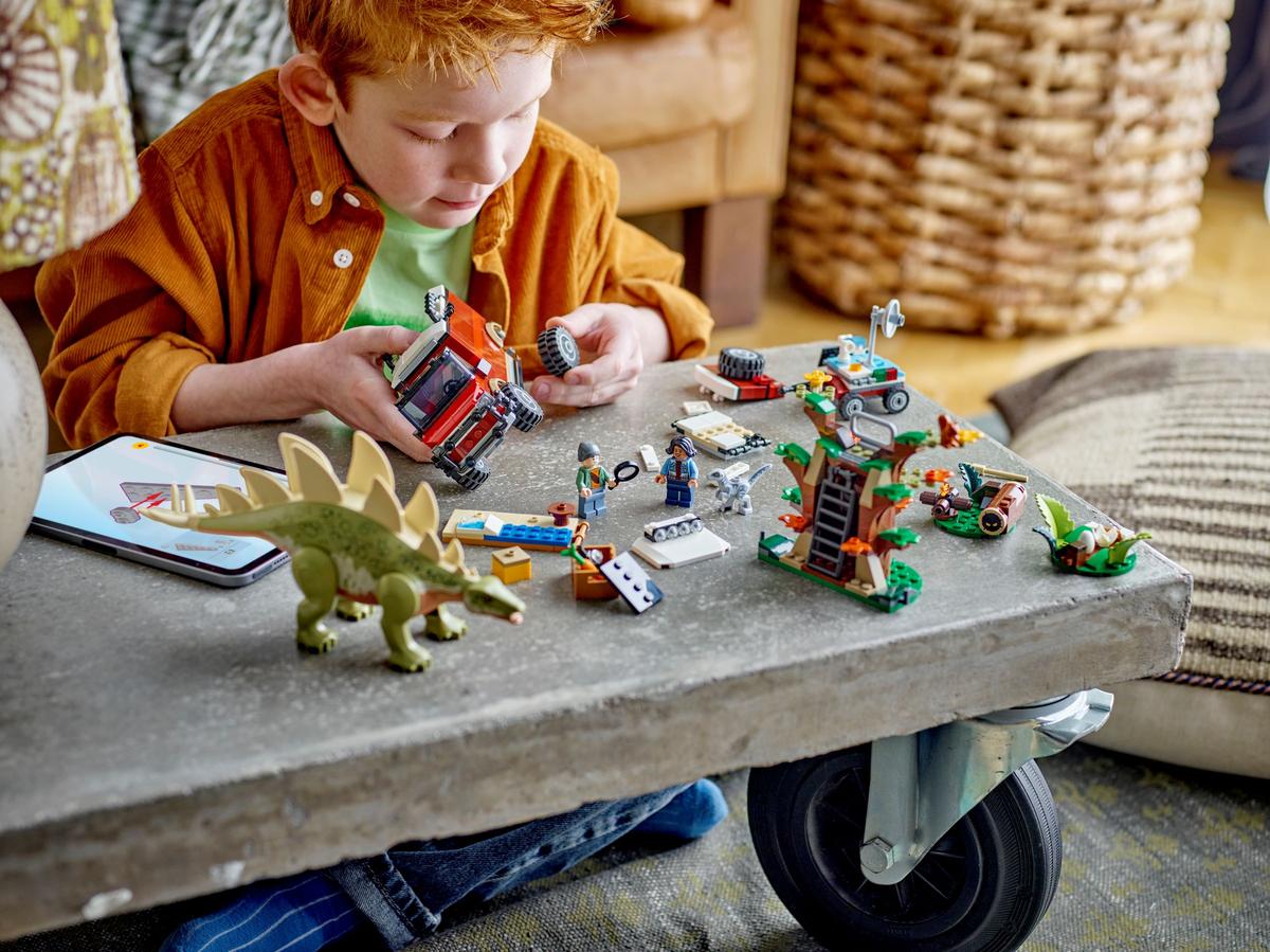 LEGO Jurassic World Dinosaurusmissies: Ontdekking van de Stegosaurus - 76965