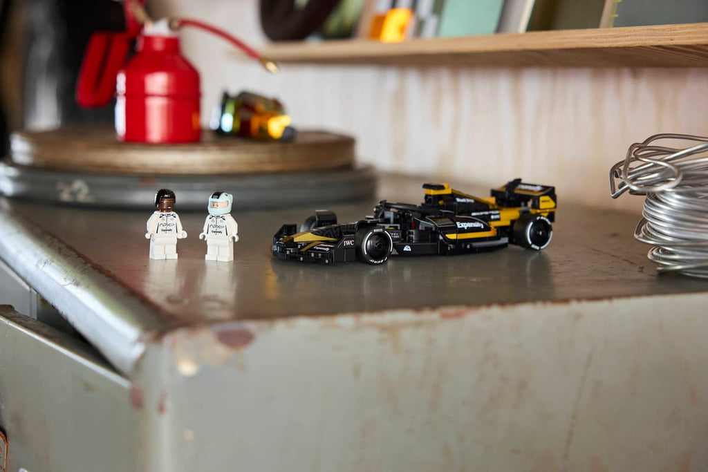 LEGO Speed Champions APXGP team racewagen uit F1 The Movie - 77252