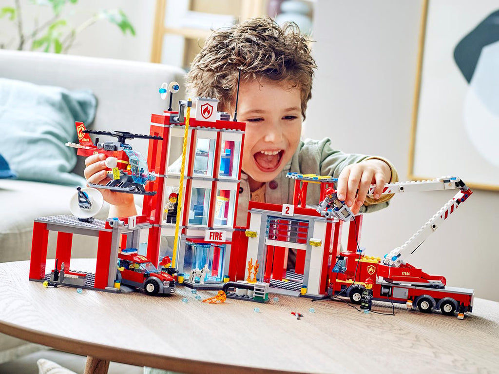 LEGO City Brandweerkazerne Hoofdkwartier - 77944