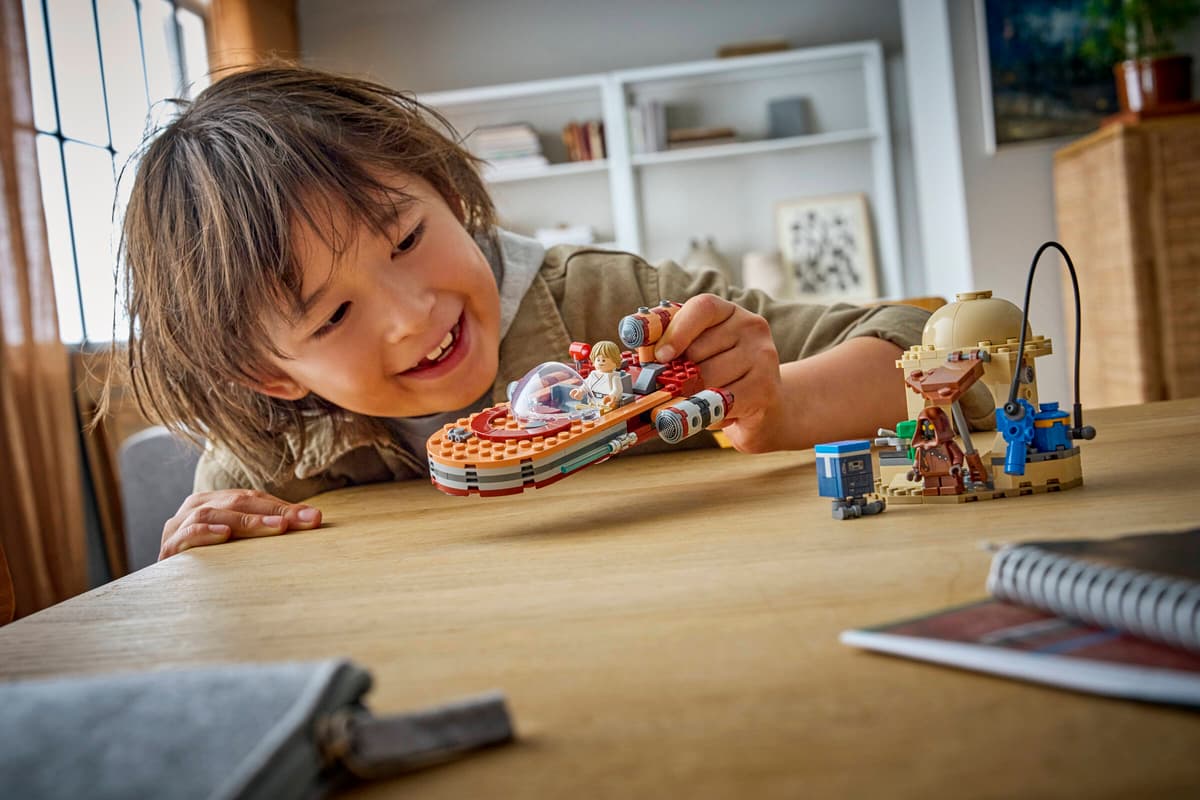 LEGO Star Wars SMART Play: Luke's Landspeeder - 75420