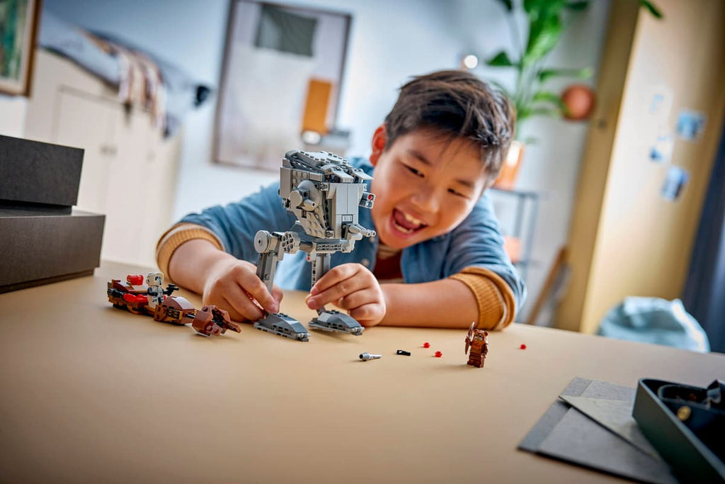 LEGO Star Wars SMART Play: AT-ST aanval op Endor - 75424