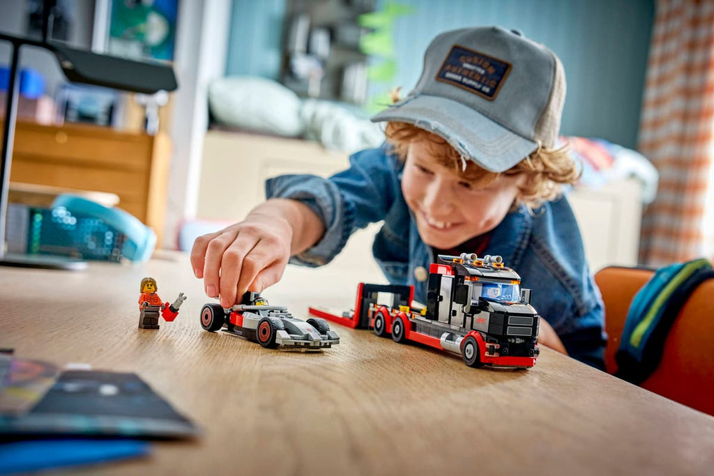 LEGO City F1 Displaytruck met Audi F1 racewagen - 60493