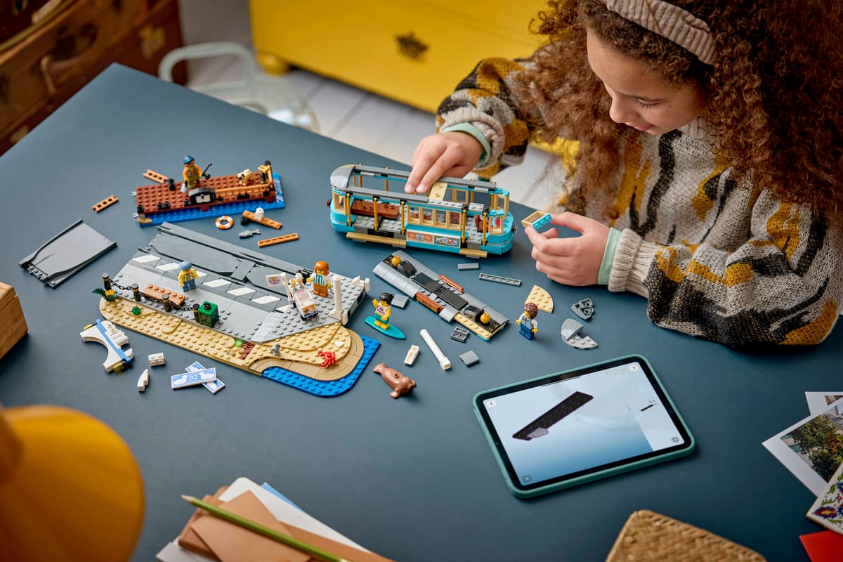 LEGO City Klassieke Strandtram - 60506