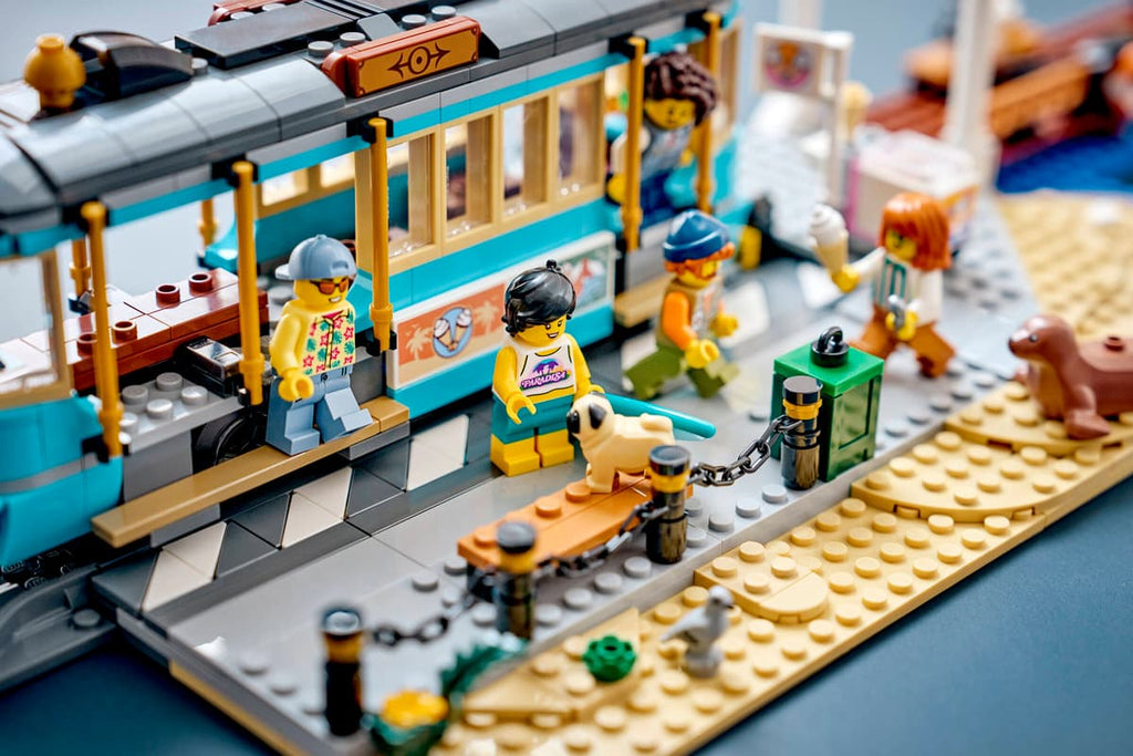 LEGO City Klassieke Strandtram - 60506