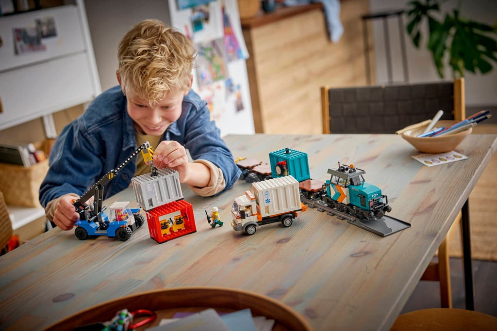 LEGO City Containertrein met Kraan en Vrachtwagen - 60509