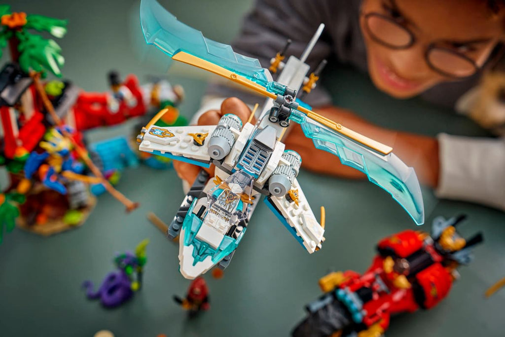 LEGO Ninjago Ninjavoertuigen bij de boomhut - 71857
